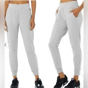 Alo Unwind Sweatpant Joggers